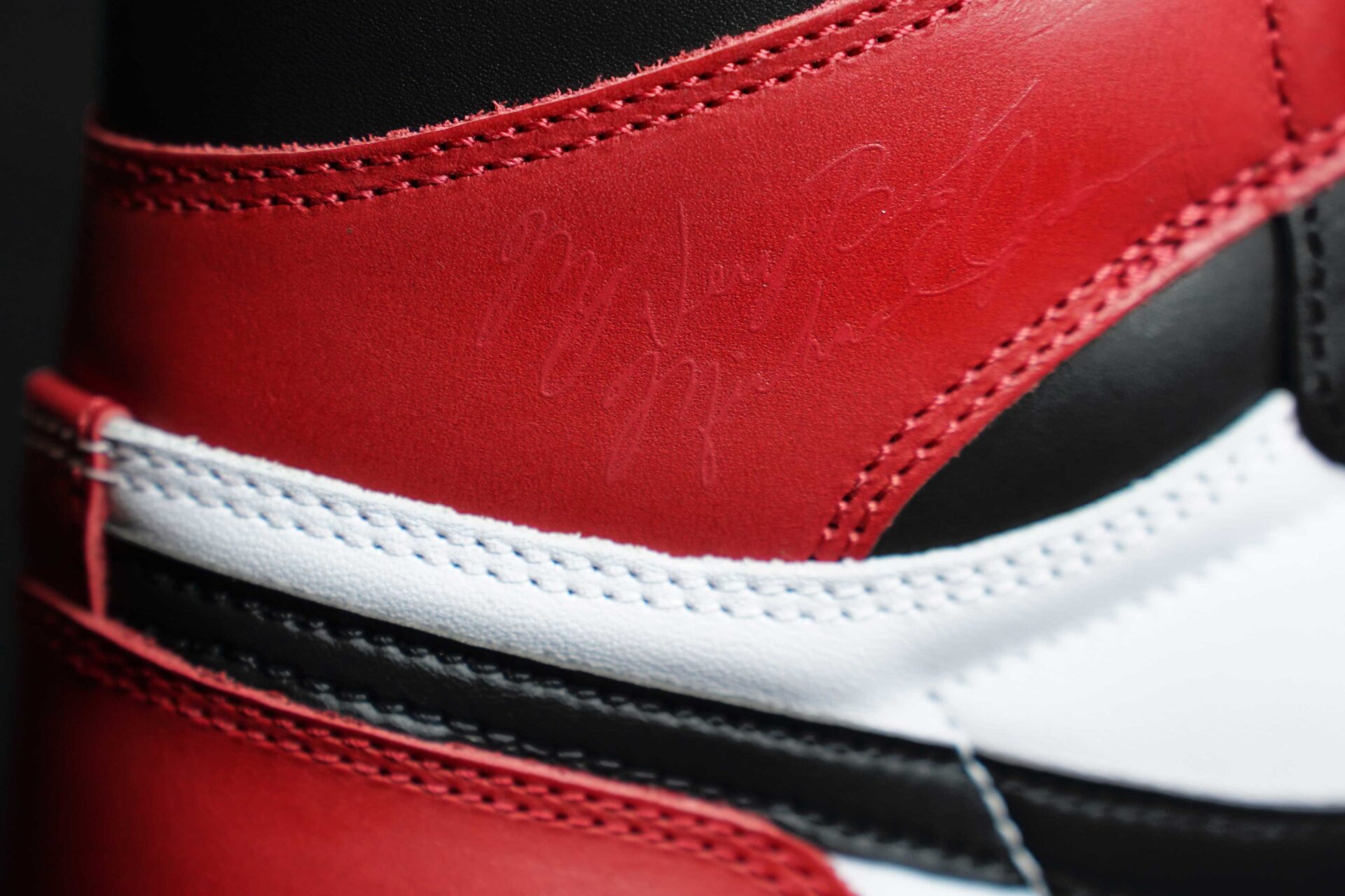 Jordan 1 retros michael jordan signature Michael Jordan's siganture on shoe