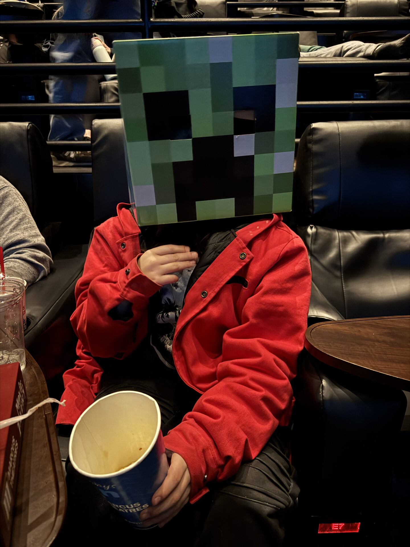 Creeper Eating Popcorn Creeper eating Popcorn